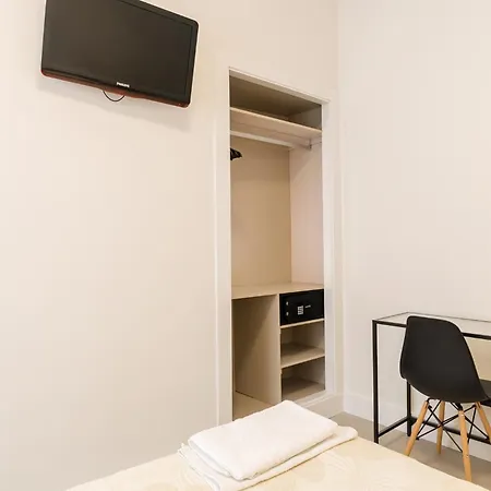 Hostal Excelsior-2